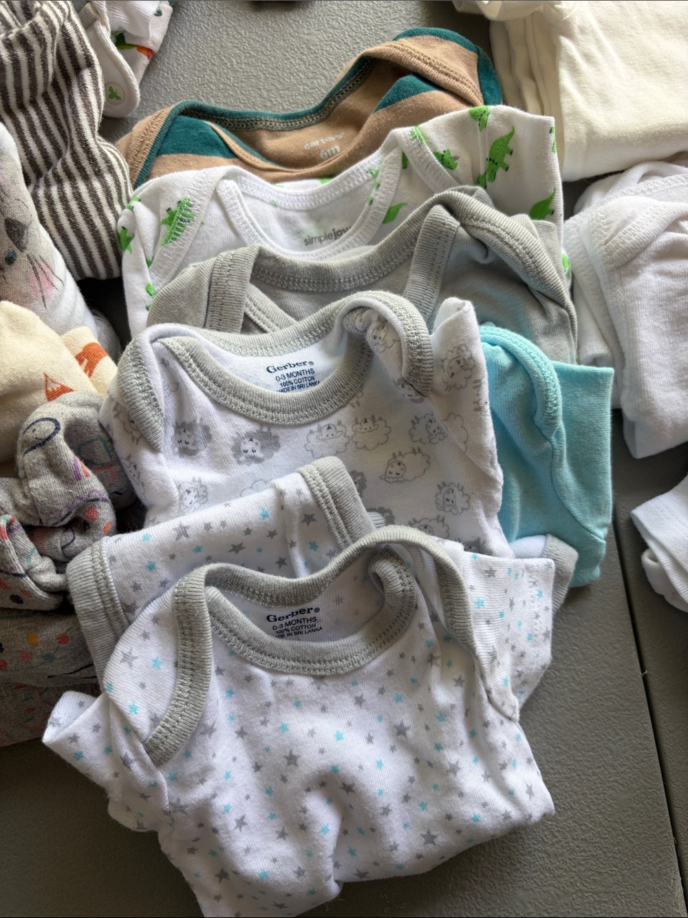 Huge Baby Boy Gender Neutral Clothing Bundle Lot size NB 0-3M - Picture 8 of 8